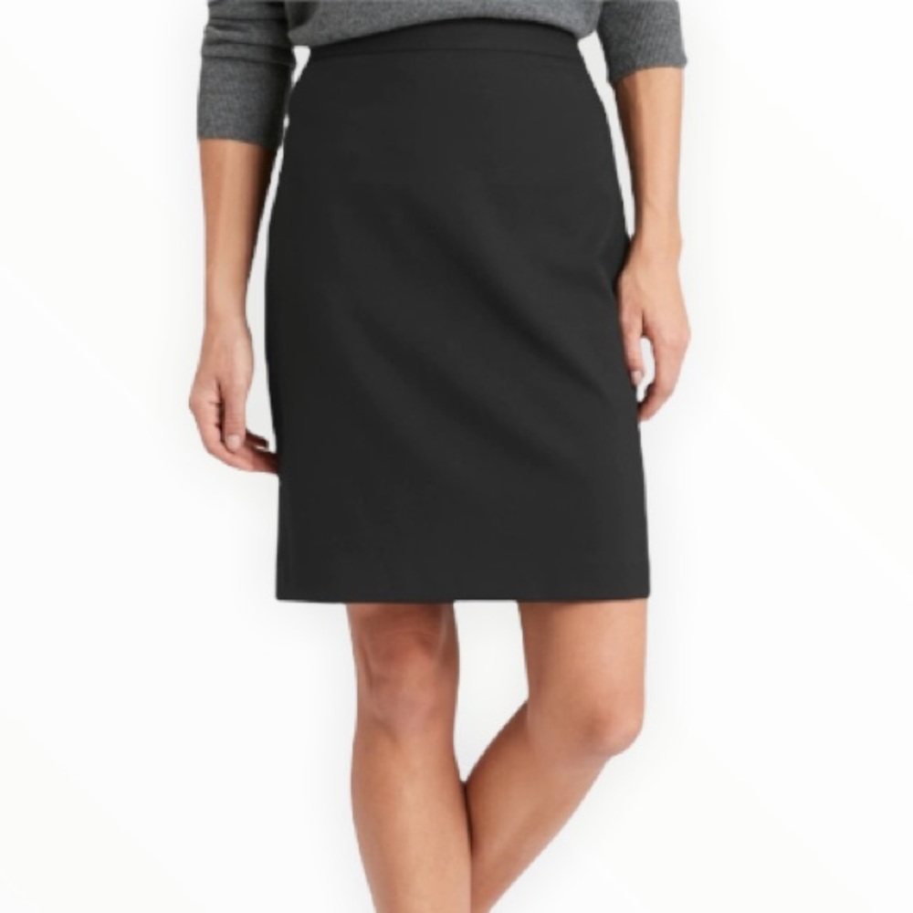 Banana Republic Classic Navy Blue Pencil Skirt